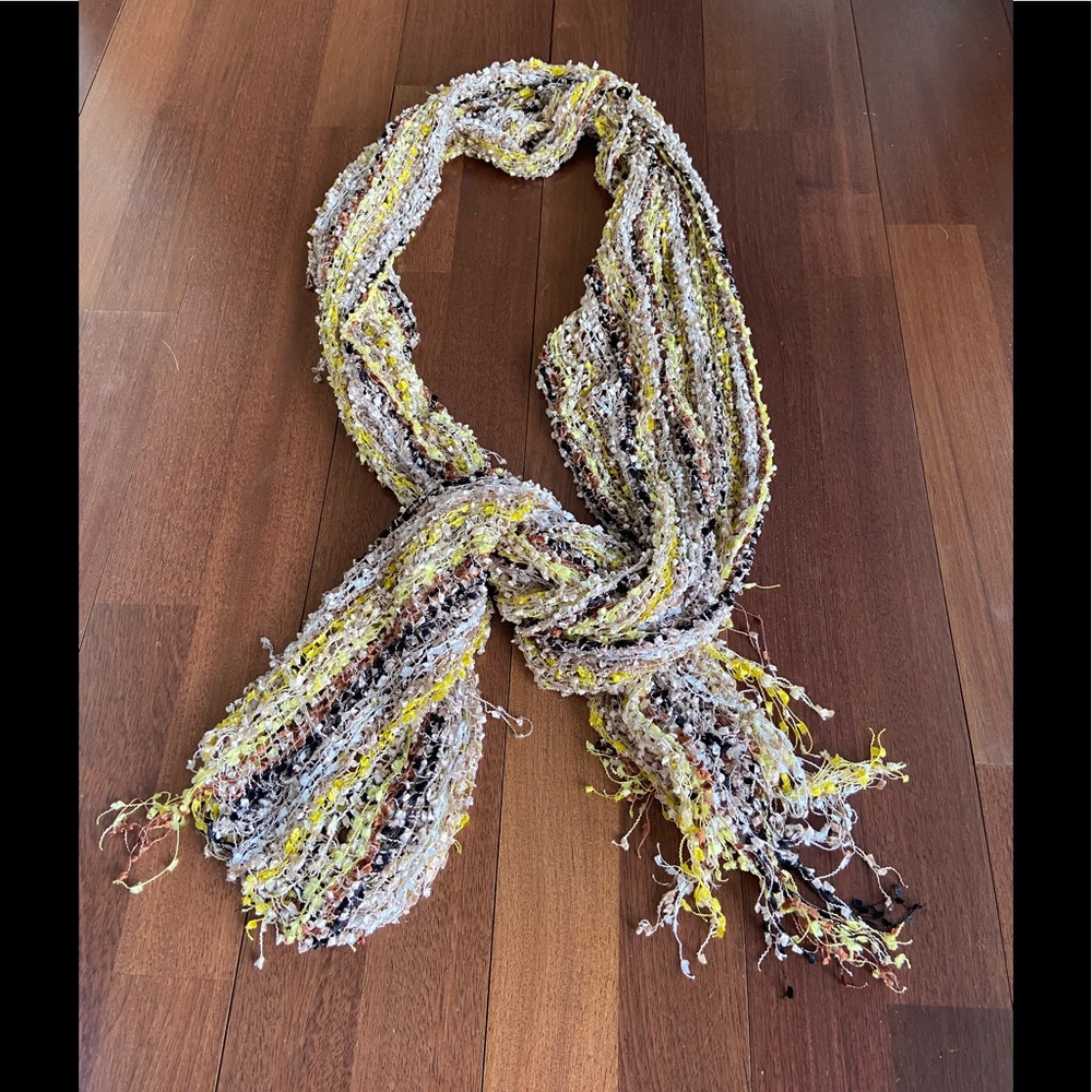 Textured Green/Brown Scarf